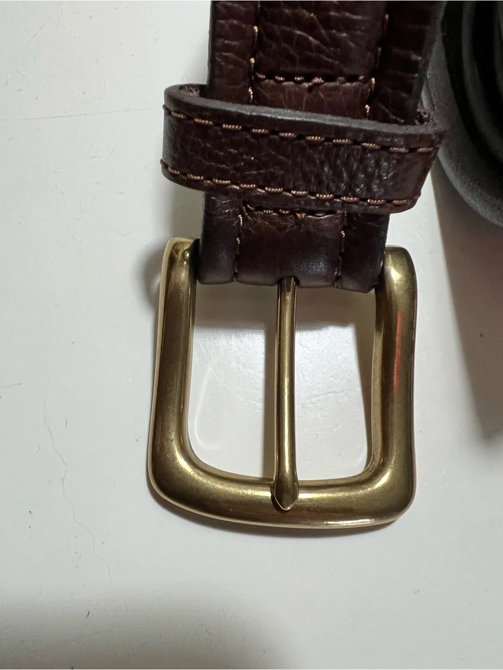 Men’s Brighton deep brown leather Belt in size 38 brass square buckle Made USA